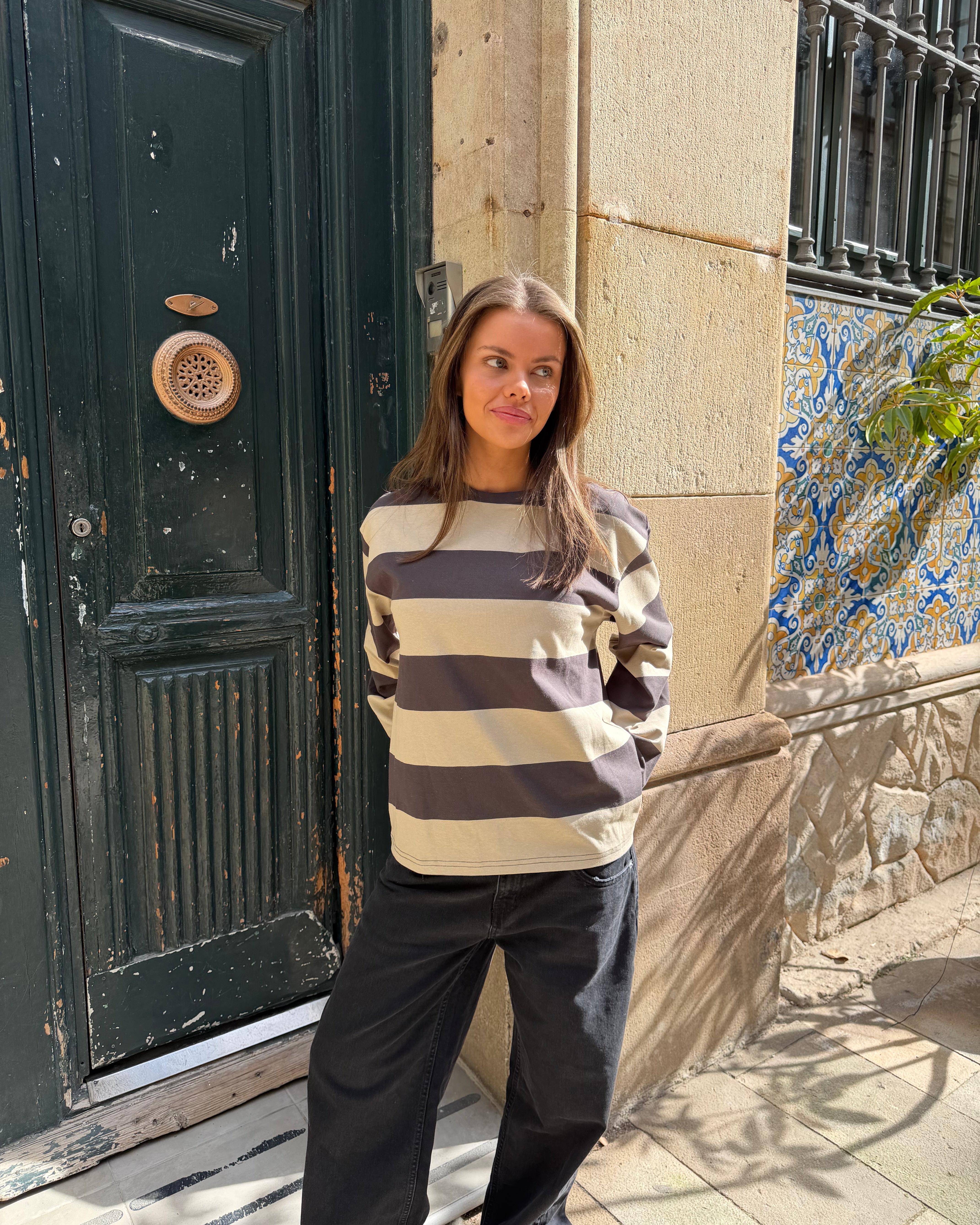MYNTE WIDE STRIPE - GREY/SAND