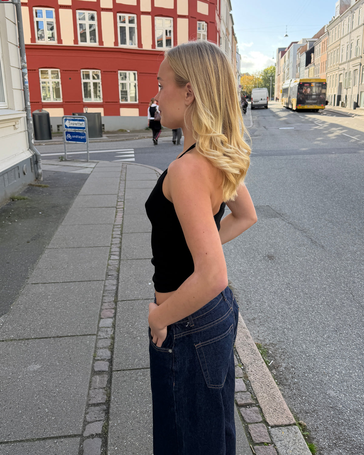 LARA HALTERNECK TOP - BLACK