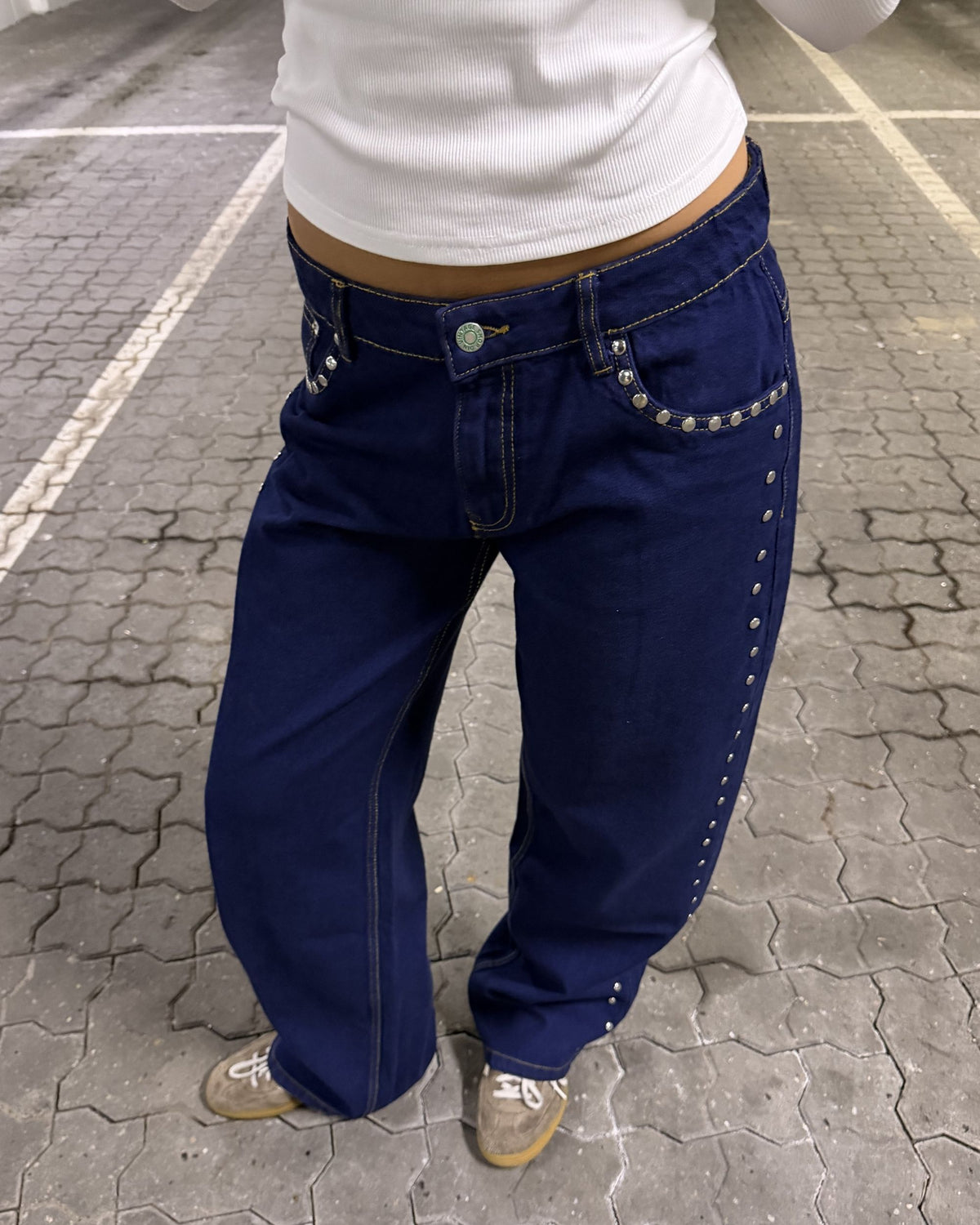 ESTHER STUD JEANS - DARK BLUE