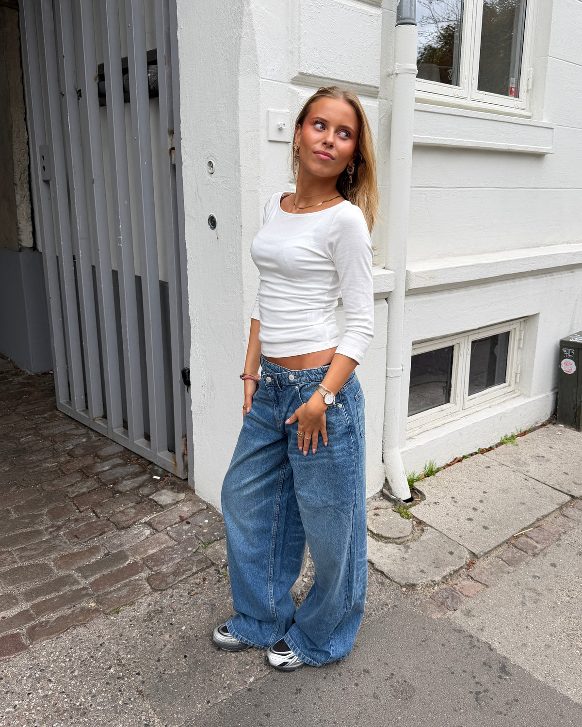 JOSEFINE JEANS - MID BLUE