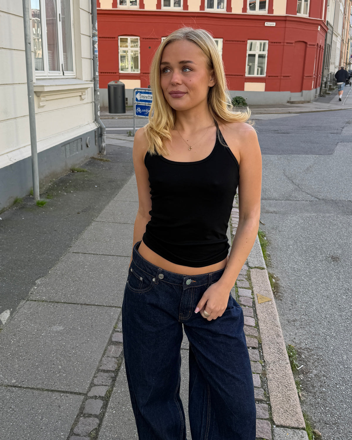 LARA HALTERNECK TOP - BLACK