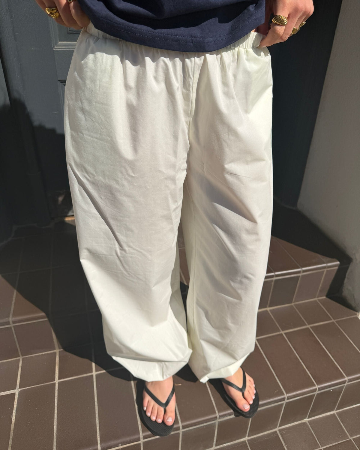 CARO BALLOON PANTS - MINTY WHITE