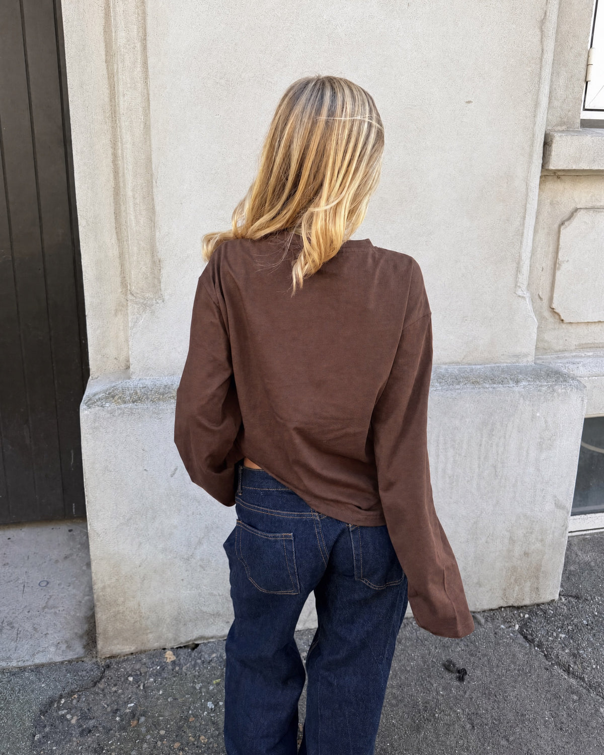 MYNTE TEE - BROWN - Dinvintageshop